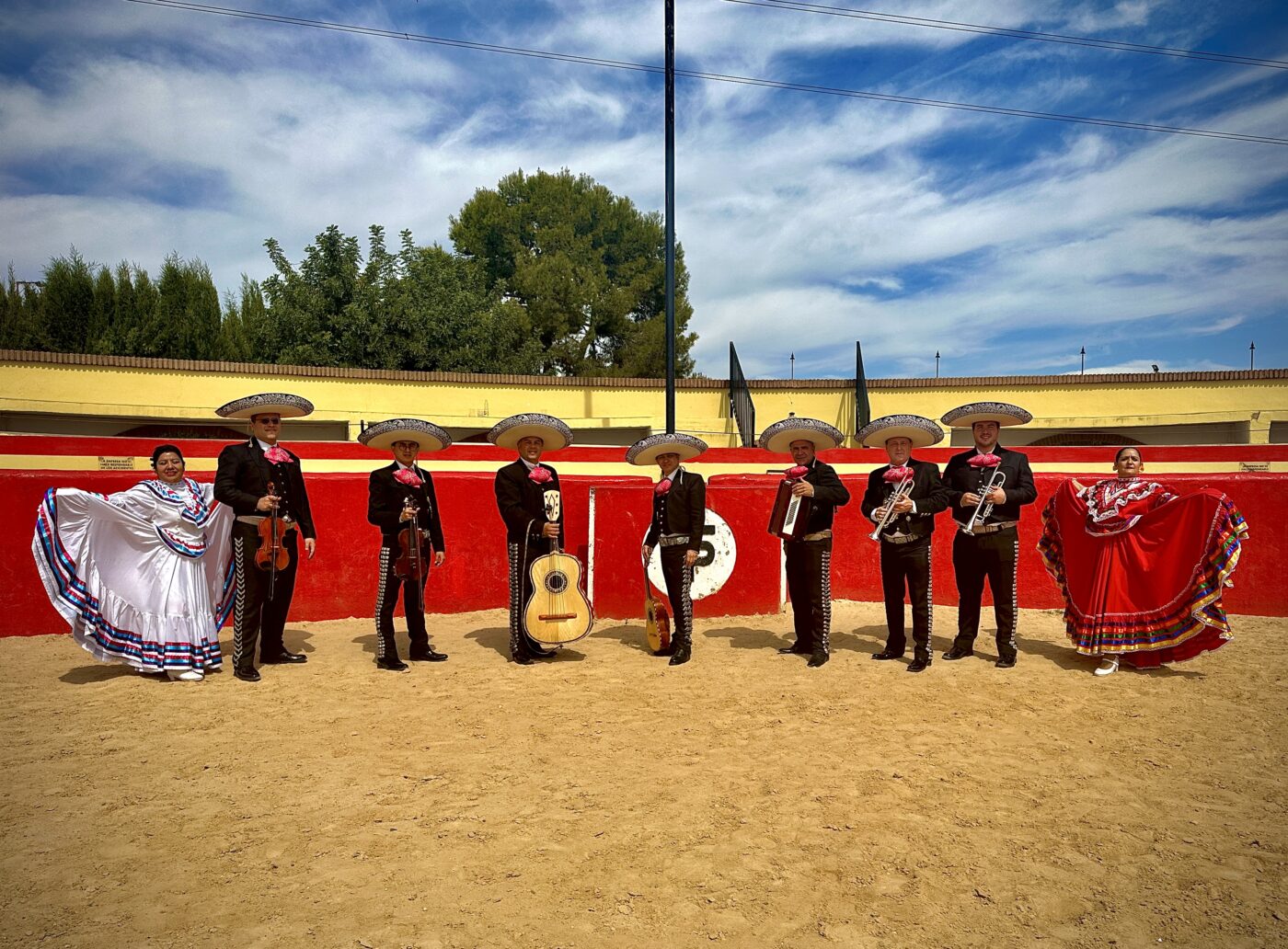 Impacto de mariachis en Valencia