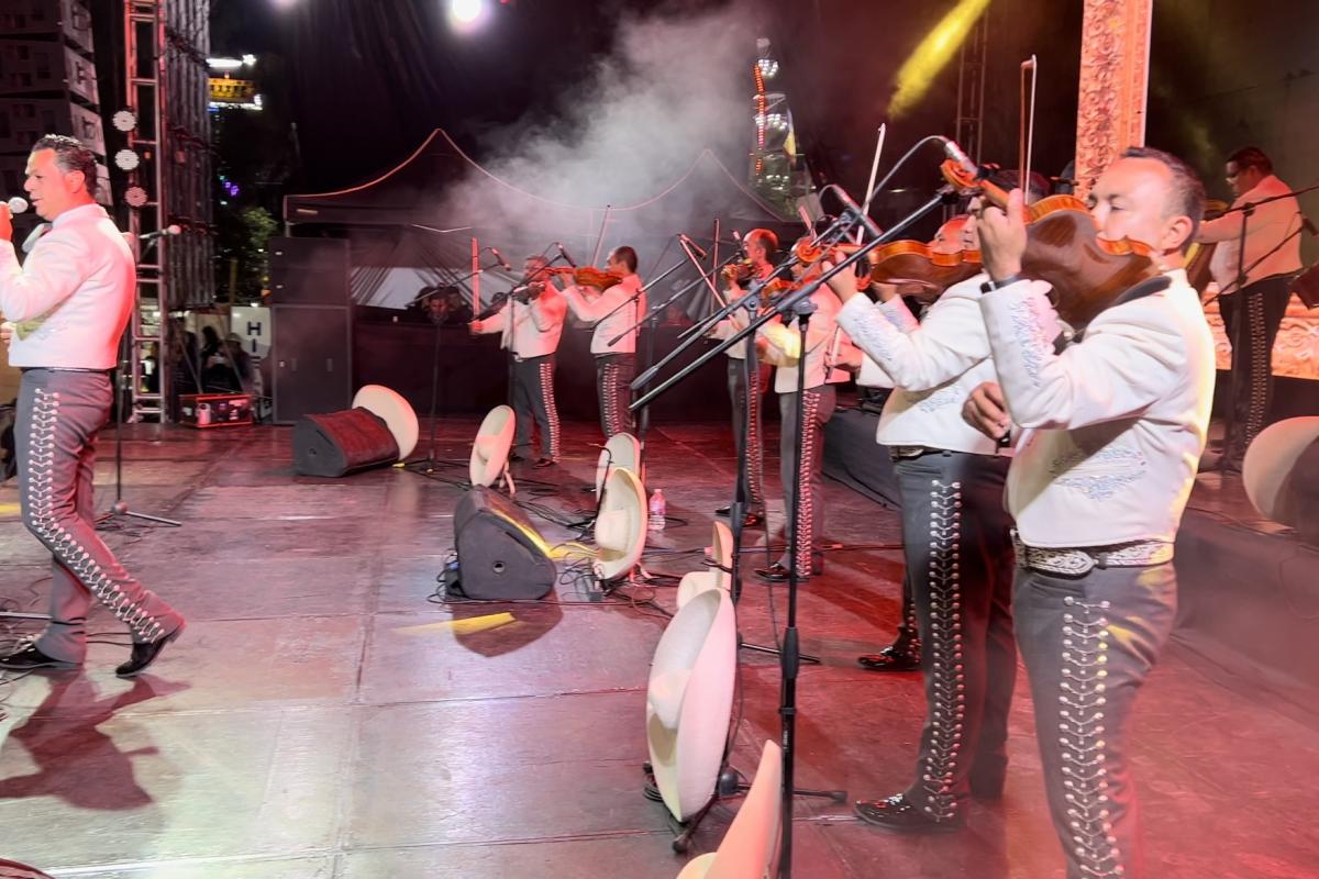 LOS 10 MARIACHI MAS FAMOSOS DEL MUNDO