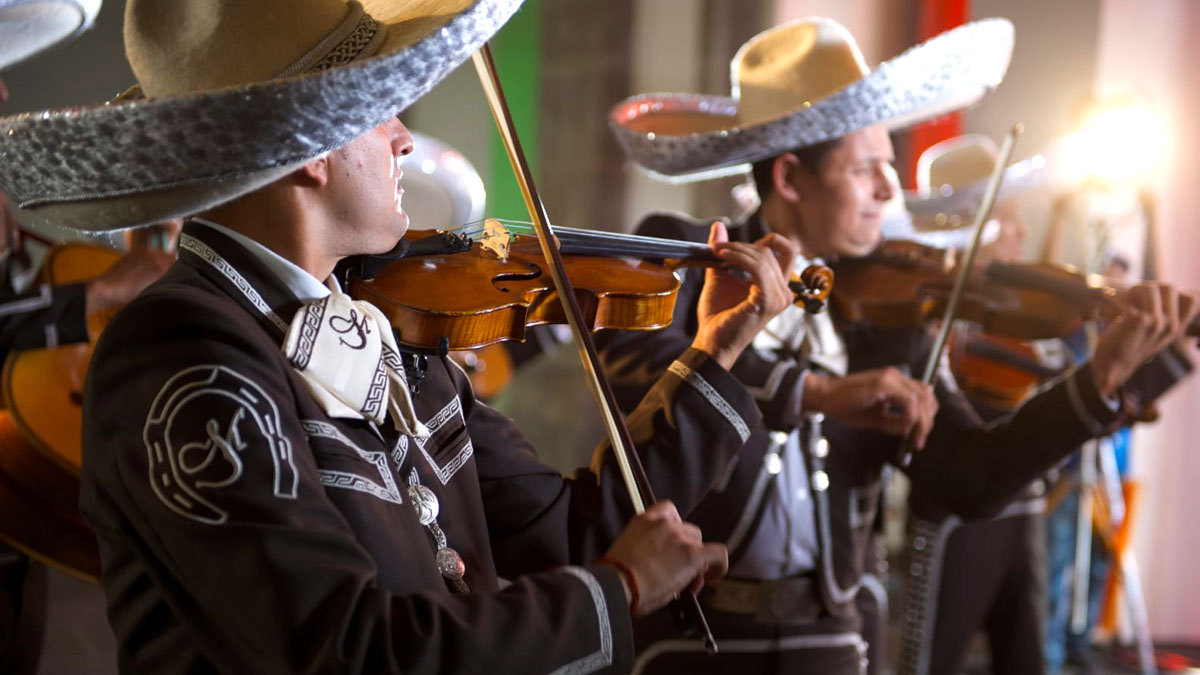 LOS 10 MARIACHI MÁS FAMOSOS DEL MUNDO