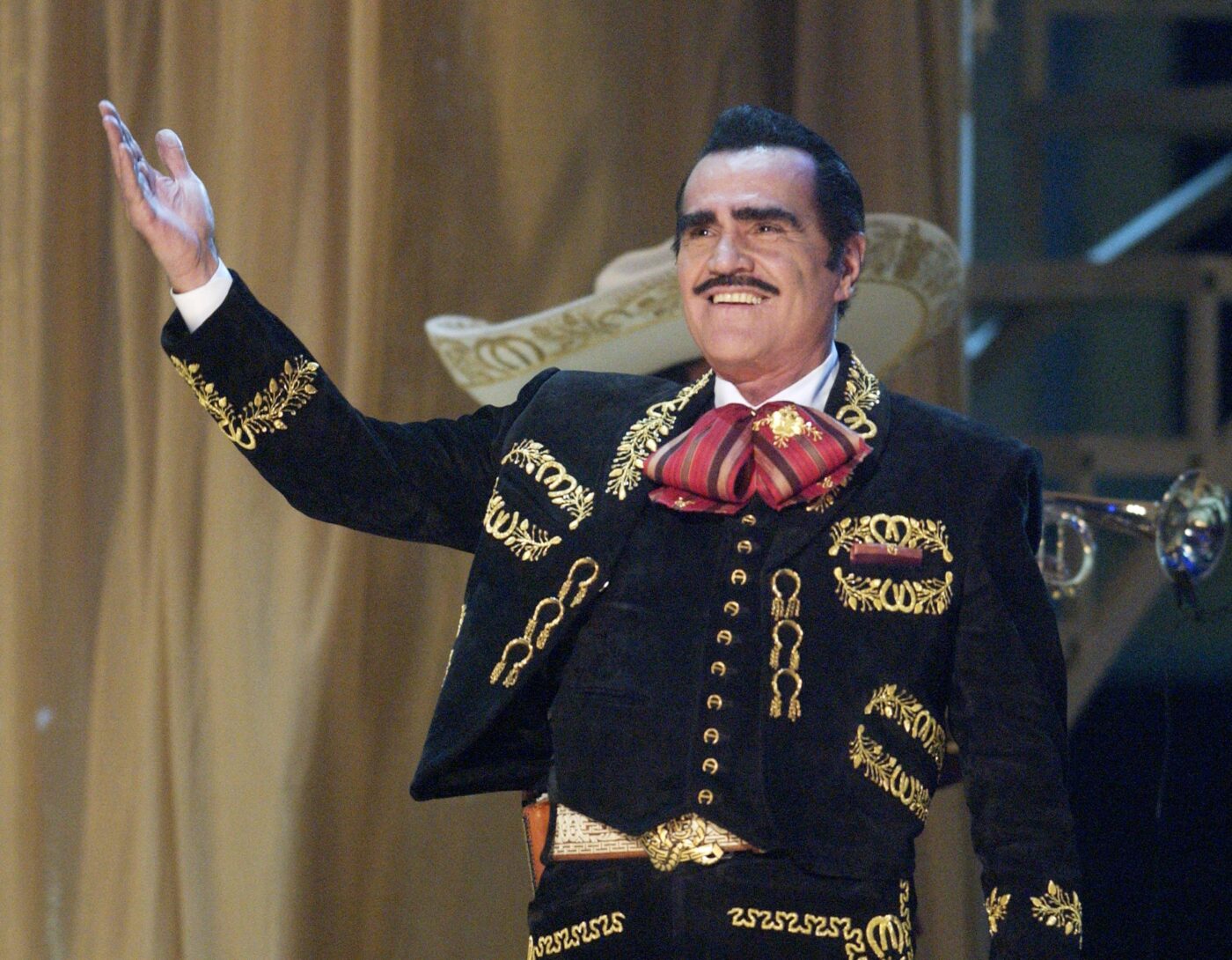 La primera canción de Vicente Fernández La primera canción de Vicente Fernández